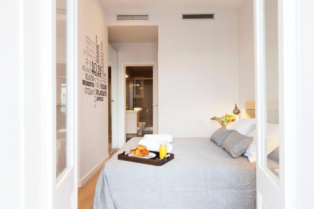 Beautiful 4Bd 4Ba Apartment In Eixample District Барселона Екстер'єр фото