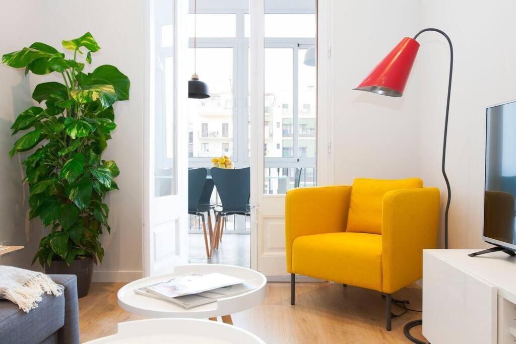 Beautiful 4Bd 4Ba Apartment In Eixample District Барселона Екстер'єр фото